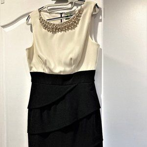 LAURA evening dress in black and ivory. Size 8